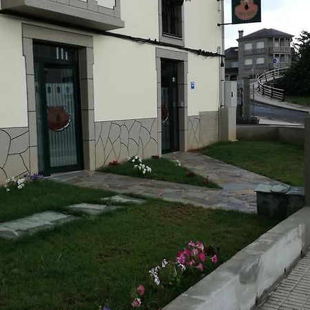 Albergue Pension Porta Santa Baleira Exteriör bild