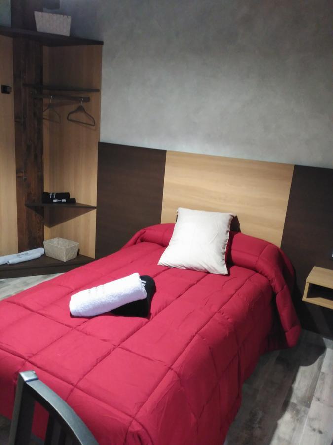 Albergue Pension Porta Santa Baleira Exteriör bild